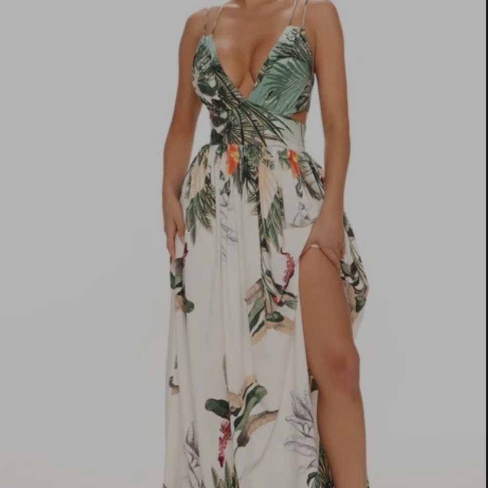 Fashion Nova White Tropical Maxi Dress with Green Leaf Bodice - Picture 2 of 4